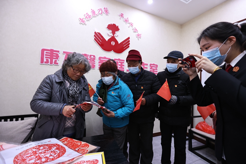 IMG_3359(1)法庭开放日.jpg